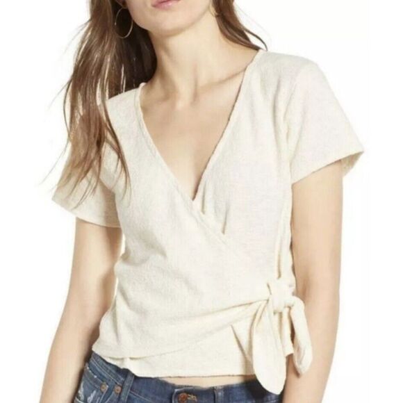 ✨Madewell Texture & Thread Tie Front Wrap Ivory  Sz Medium Top✨ - Picture 1 of 11